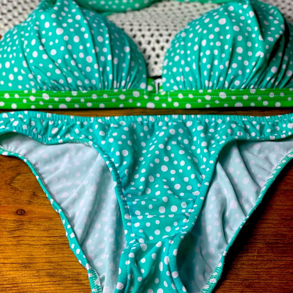 VENUS TWO PIECE